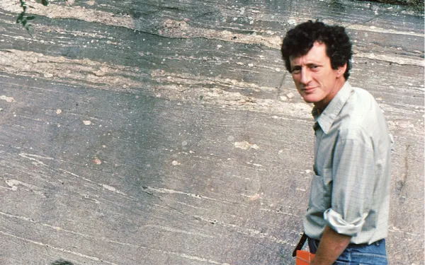 David Elliot 1990s - cropped
