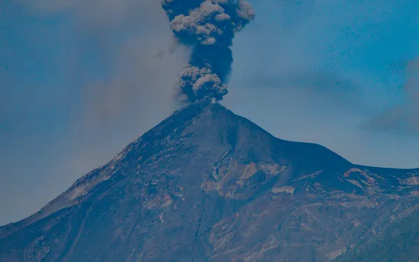 fuego erupting
